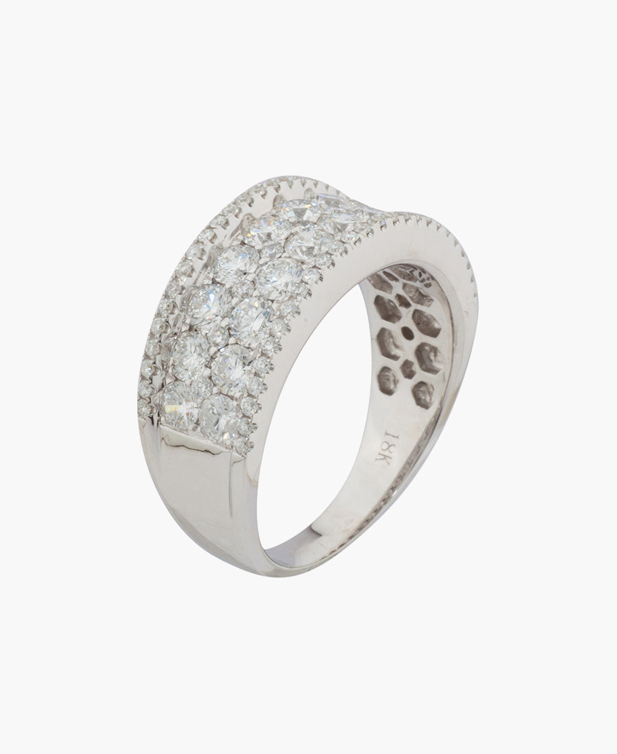 Hera Ring